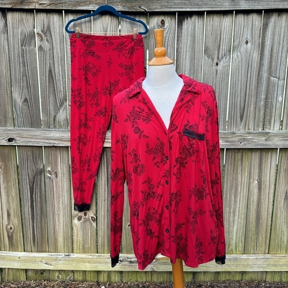 Soma Signature Lace Long Sleeve Pajama Set, size XL/XXL - Picture 5 of 9